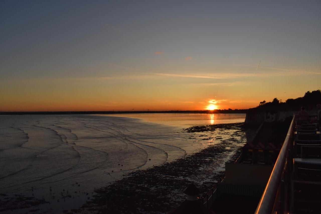 The Pegwell Bay Hotel แรมส์เกท ภายนอก รูปภาพ